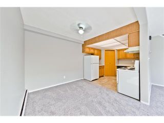 Photo 10: 118 3809 45 Street SW in Calgary: Glenbrook House for sale : MLS®# C4096404