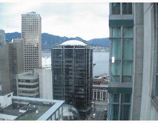 Photo 3: 2103 438 SEYMOUR Street in Vancouver: Downtown VW Condo for sale in "CONFERENCE PLAZA" (Vancouver West)  : MLS®# V813735