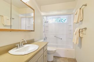 Photo 10: 9091 BUCHANAN Place in Surrey: Queen Mary Park Surrey House for sale : MLS®# R2096463