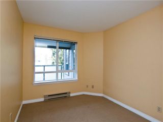 Photo 8: 420 6707 SOUTHPOINT Drive in Burnaby: South Slope Condo for sale in "Mission Woods" (Burnaby South)  : MLS®# V871813