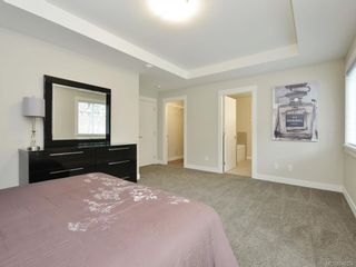 Photo 14: 2384 Lund Rd in View Royal: VR Six Mile House for sale : MLS®# 749224