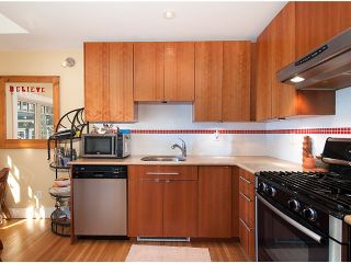 Photo 6: 2261 WATERLOO Street in Vancouver: Kitsilano House for sale (Vancouver West)  : MLS®# V1054207