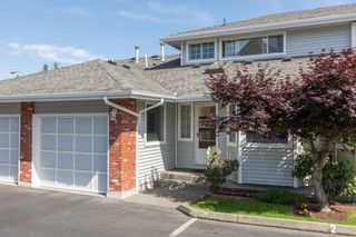 Photo 1: 2 5365 205 STREET in Langley: Langley City Townhouse for sale : MLS®# R2077004