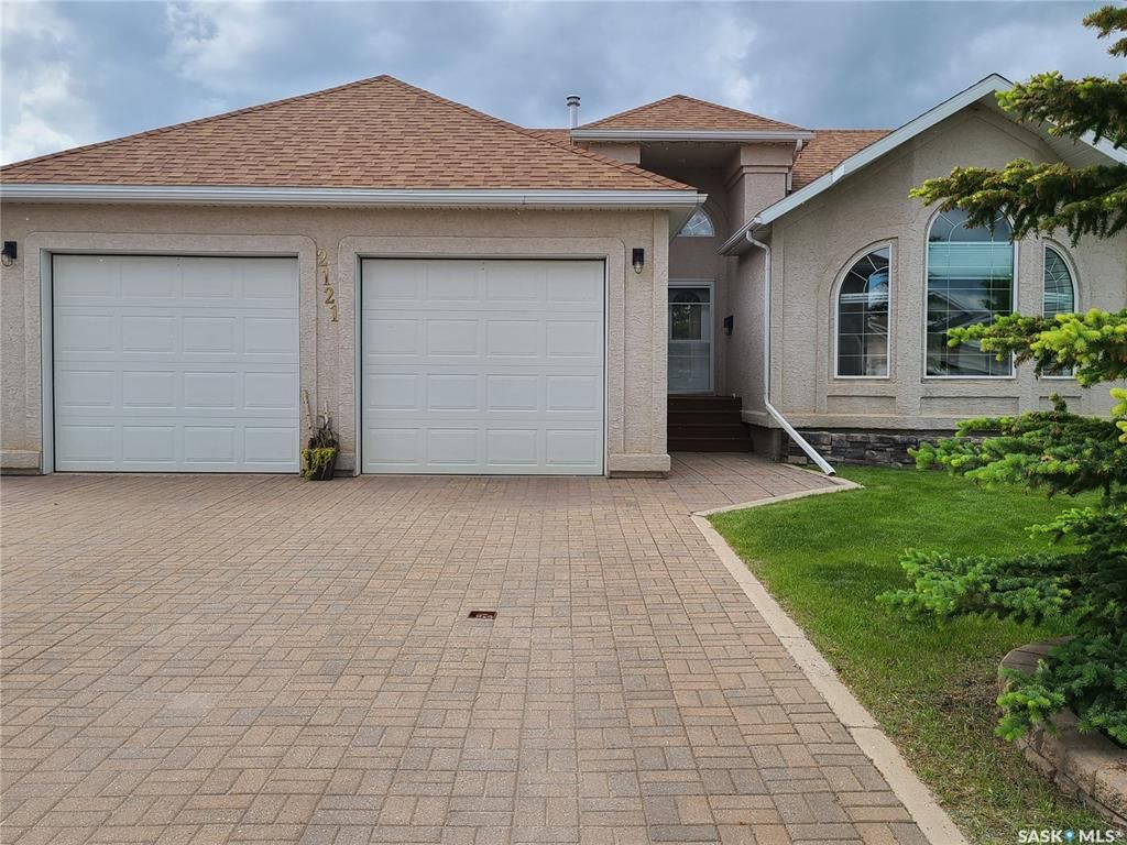 Main Photo: 2121 Newmarket Drive in Tisdale: Residential for sale : MLS®# SK900767