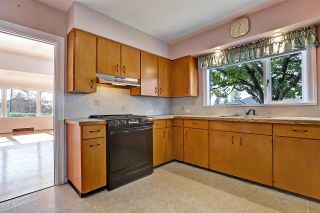 Photo 7: 194 W QUEENS Road in North Vancouver: Upper Lonsdale House for sale : MLS®# R2318031