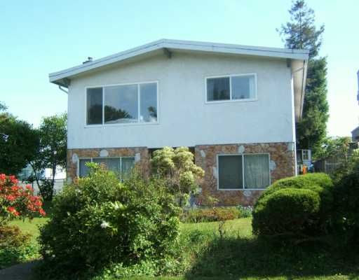 Main Photo: 2460 E 51ST AV in Vancouver: Killarney VE House for sale in "KILLARNEY" (Vancouver East)  : MLS®# V595119