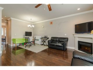 Photo 5: 5 15399 GUILDFORD Drive in Surrey: Guildford Townhouse for sale in "Guildford Greens" (North Surrey)  : MLS®# R2390441