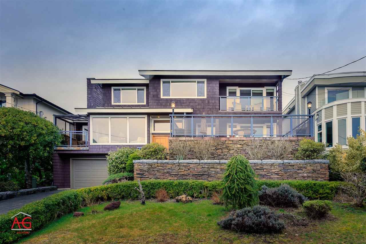 Main Photo: 2259 NELSON Avenue in West Vancouver: Dundarave House for sale : MLS®# R2146466