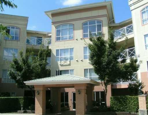 FEATURED LISTING: 408 - 2559 PARKVIEW Lane Port_Coquitlam