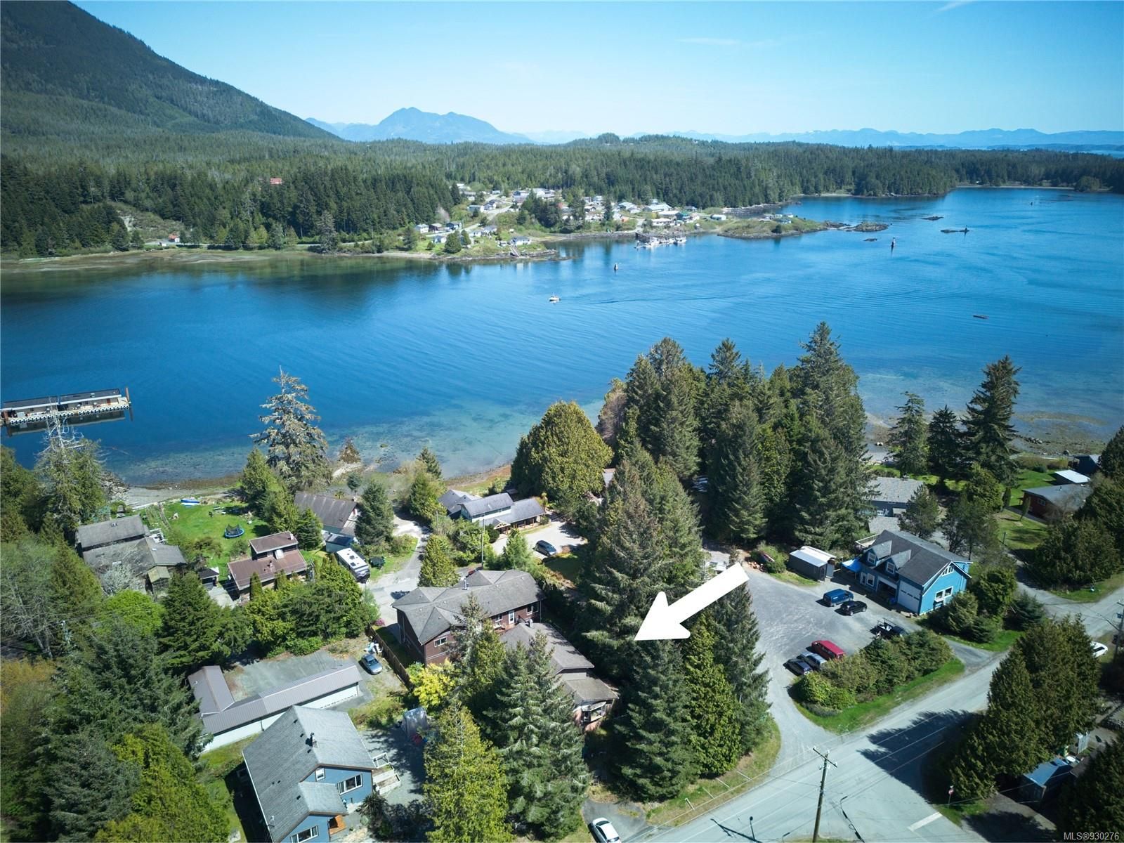 Main Photo: 1195 Helen Rd in Ucluelet: PA Ucluelet House for sale (Port Alberni)  : MLS®# 930276