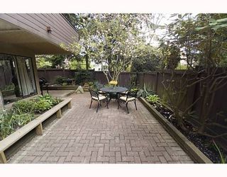 Photo 8: 102 1250 W 12TH Avenue in Vancouver: Fairview VW Condo for sale in "KENSIGNTON PLACE" (Vancouver West)  : MLS®# V765341