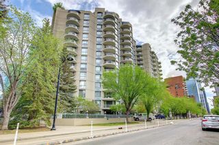 Photo 2: 902 804 3 Avenue SW in Calgary: Eau Claire Apartment for sale : MLS®# A1245380