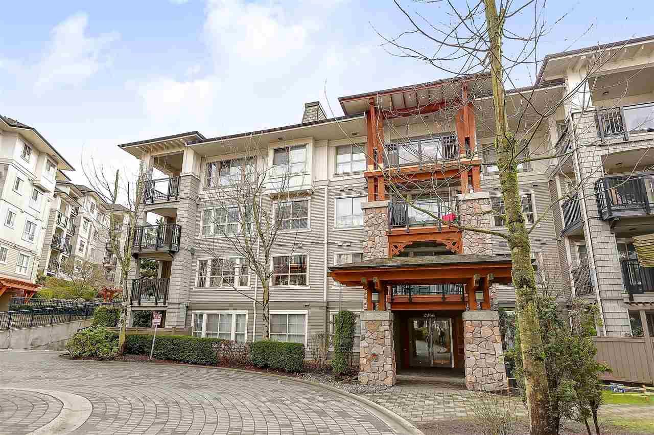 Main Photo: 405 2966 SILVER SPRINGS Boulevard in Coquitlam: Westwood Plateau Condo for sale in "TAMARISK" : MLS®# R2148671