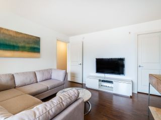 Photo 6: PH1 1777 KINGSWAY Avenue in Vancouver: Victoria VE Condo for sale in "NORTHVIEW LANDING" (Vancouver East)  : MLS®# R2474993