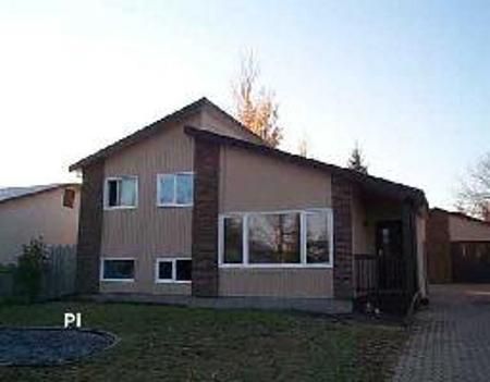 Main Photo: 210 Lynn Lake Drive: Residential for sale (Transcona)  : MLS®# 2517203