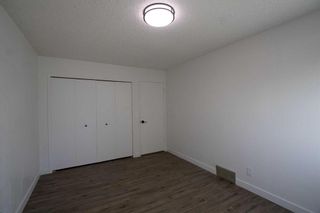 Photo 12: 14 Whiteram Place NE in Calgary: Whitehorn Semi Detached (Half Duplex) for sale : MLS®# A2113238