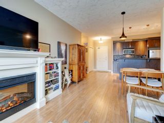 Photo 3: 520 623 Treanor Ave in Langford: La Thetis Heights Condo for sale : MLS®# 922098