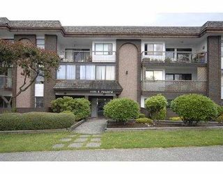 Photo 1: 205 1585 E 4TH Avenue in Vancouver: Grandview VE Condo for sale in "ALPINE PLACE" (Vancouver East)  : MLS®# V660323