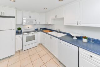 Photo 13: 505 9805 Second St in Sidney: Si Sidney North-East Condo for sale : MLS®# 921964