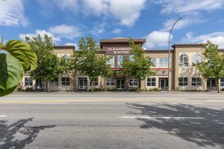 Main Photo: 101 2276 CLEARBROOK Road in Abbotsford: Central Abbotsford Office for lease in "Clearbrook Station" : MLS®# C8043107