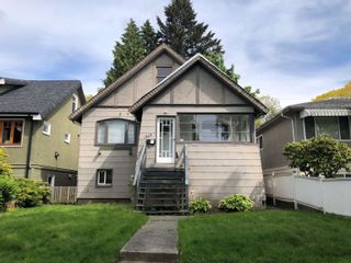 Photo 1: 1969 E 8TH Avenue in Vancouver: Grandview Woodland House for sale (Vancouver East)  : MLS®# R2716372