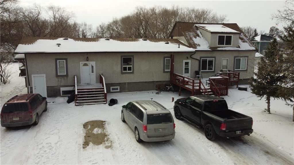 Main Photo: 8 2nd Street East in Letellier: R17 Residential for sale : MLS®# 202103296