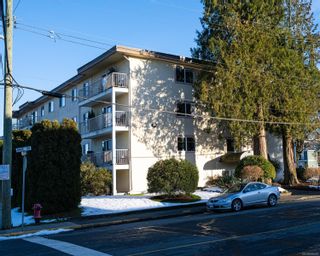 Photo 1: 303 380 Brae Rd in Duncan: Du West Duncan Condo for sale : MLS®# 866487