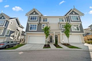 Photo 1: 1001 11295 PAZARENA Place in Maple Ridge: East Central Townhouse for sale in "Provenance by Polygon" : MLS®# R2584547