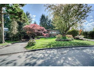 Photo 3: 7662 KERRYWOOD Crescent in Burnaby: Government Road House for sale in "GOVERNMENT ROAD" (Burnaby North)  : MLS®# V1119850
