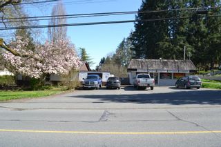 Photo 2: 3146 Gibbins Rd in Duncan: Du West Duncan Mixed Use for sale : MLS®# 929764