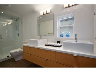 Photo 9: 1556 COMOX Street in Vancouver: West End VW Townhouse for sale in "C & C" (Vancouver West)  : MLS®# V930996
