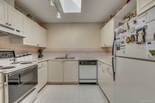Photo 9: 305 5250 VICTORY Street in Burnaby: Metrotown Condo for sale in "PROMENADE" (Burnaby South)  : MLS®# R2183092