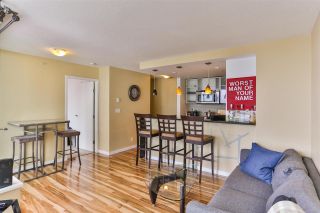 Photo 5: 2901 33 SMITHE Street in Vancouver: Yaletown Condo for sale in "COOPERS LOOKOUT" (Vancouver West)  : MLS®# R2097827