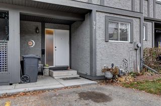 Photo 3: 77 7172 Coach Hill Road SW in Calgary: Coach Hill Row/Townhouse for sale : MLS®# A2094229