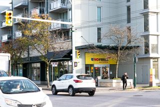Photo 19: 317 2929 W 4TH Avenue in Vancouver: Kitsilano Condo for sale in "THE MADISON" (Vancouver West)  : MLS®# R2832251