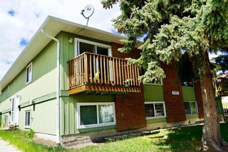 Photo 2: 11427A 8 Street SW in Calgary: Southwood Row/Townhouse for sale : MLS®# A1035689