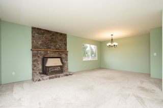 Photo 5: 20998 95A Avenue in Langley: Walnut Grove House for sale : MLS®# R2736825