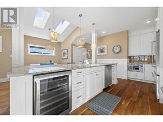 Photo 12: 2820 Landry Crescent in Summerland: House for sale : MLS®# 10307465