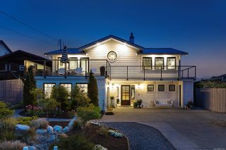 Photo 3: 1808 Astra Rd in Comox: CV Comox Peninsula House for sale (Comox Valley)  : MLS®# 902167