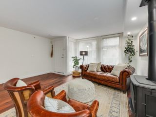 Photo 4: 318 2223 W BROADWAY in Vancouver: Kitsilano Townhouse for sale (Vancouver West)  : MLS®# R2676842