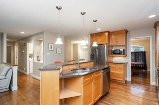 Photo 5: 68 Sammons Crescent in Winnipeg: Charleswood Residential for sale (1G)  : MLS®# 202119940