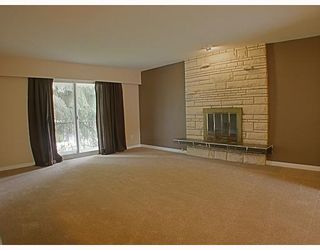Photo 3: 2660 TUOHEY Avenue in Port_Coquitlam: Woodland Acres PQ House for sale (Port Coquitlam)  : MLS®# V763741
