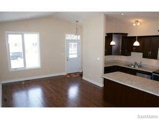 Photo 16: 1154 LINDSAY Street in Regina: Eastview Single Family Dwelling for sale (Regina Area 03)  : MLS®# 549678