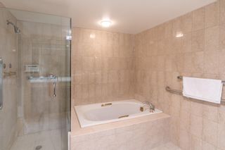 Photo 16: 704 2350 W 39TH Avenue in Vancouver: Kerrisdale Condo for sale in "ST. MORITZ" (Vancouver West)  : MLS®# R2712053