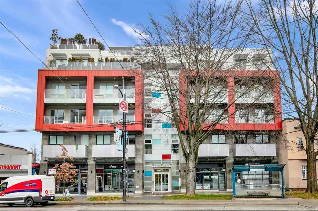 Main Photo: 308 379 E BROADWAY in Vancouver: Mount Pleasant VE Condo for sale in "SYNCHRO" (Vancouver East)  : MLS®# R2786932
