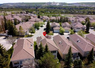 Photo 2: 6 Scimitar Circle NW in Calgary: Scenic Acres Detached for sale : MLS®# A1223047