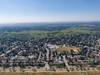 Photo 35: 14024 Parkland Boulevard SE in Calgary: Parkland Detached for sale : MLS®# A1230215
