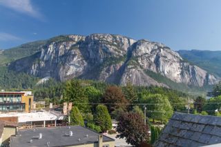 Photo 16: 402 1310 VICTORIA Street in Squamish: Downtown SQ Condo for sale in "The Mountaineer" : MLS®# R2712487