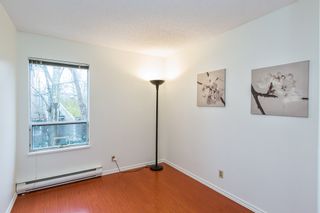 Photo 13: 3430 LYNMOOR Place in Vancouver: Champlain Heights Townhouse for sale in "Moorpark" (Vancouver East)  : MLS®# R2143529