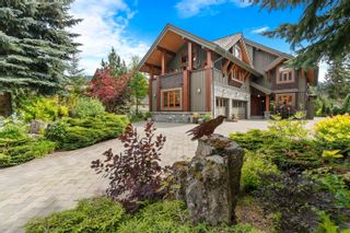 Photo 1: 8060 NICKLAUS NORTH Boulevard in Whistler: Green Lake Estates House for sale in "Green Lakes Estates" : MLS®# R2714541